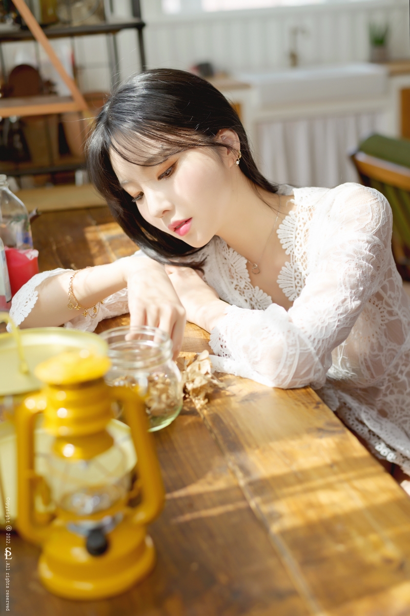 Yuna(윤아) [SAINT Photolife] Vol.42 Afternoon Sunshine [70P-315MB]